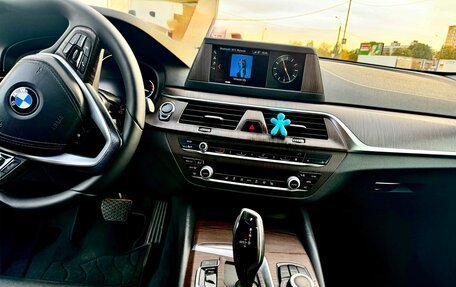 BMW 5 серия, 2019 год, 3 140 000 рублей, 10 фотография