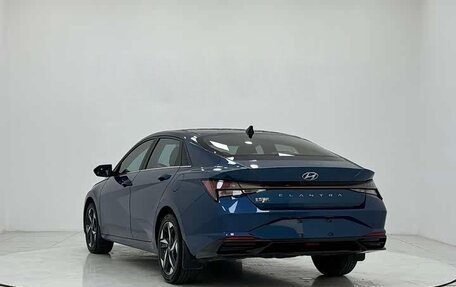 Hyundai Elantra, 2021 год, 1 560 000 рублей, 5 фотография