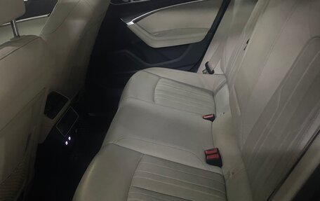 Audi A6, 2019 год, 3 950 000 рублей, 14 фотография