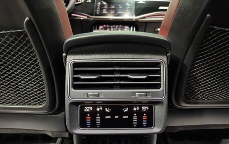 Audi SQ7, 2024 год, 15 470 000 рублей, 10 фотография