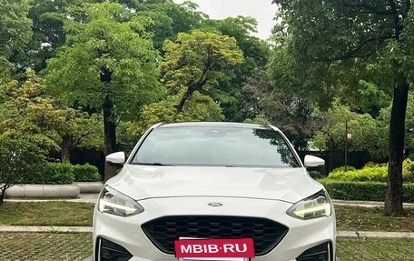 Ford Focus IV, 2021 год, 1 300 111 рублей, 2 фотография