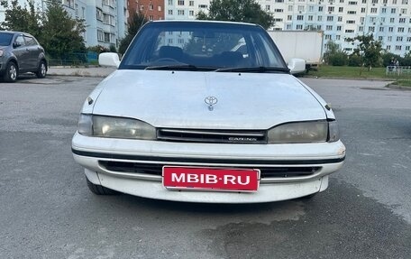 Toyota Carina, 1989 год, 165 000 рублей, 1 фотография