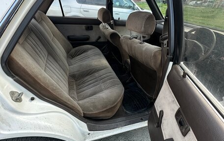 Toyota Carina, 1989 год, 165 000 рублей, 6 фотография