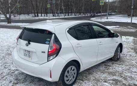 Toyota Aqua I, 2018 год, 1 300 000 рублей, 5 фотография