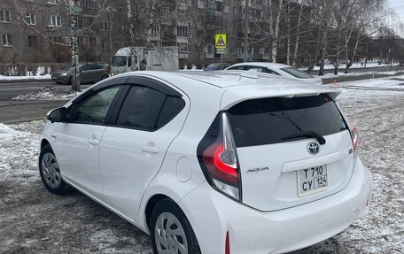 Toyota Aqua I, 2018 год, 1 300 000 рублей, 7 фотография