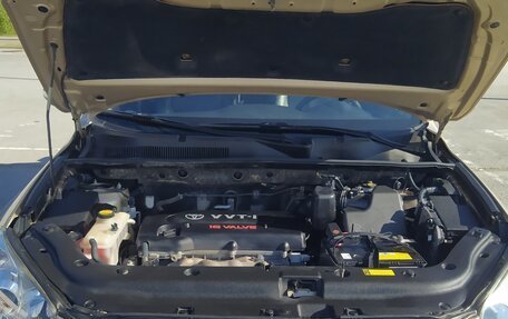 Toyota RAV4, 2011 год, 1 800 000 рублей, 2 фотография