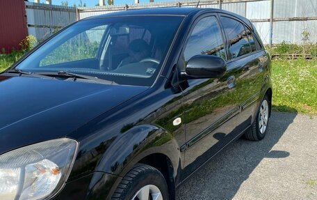 KIA Rio II, 2011 год, 600 000 рублей, 2 фотография