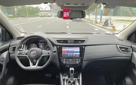 Nissan Qashqai, 2022 год, 1 760 000 рублей, 5 фотография