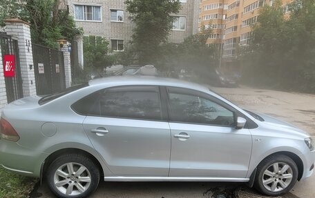 Volkswagen Polo VI (EU Market), 2014 год, 1 100 000 рублей, 2 фотография