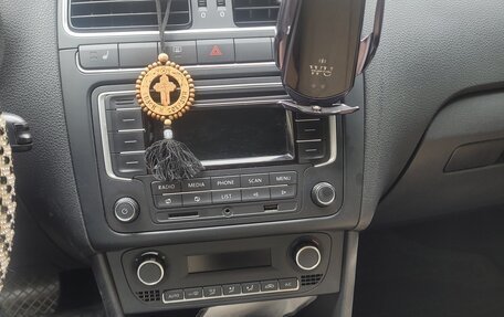 Volkswagen Polo VI (EU Market), 2014 год, 1 100 000 рублей, 12 фотография