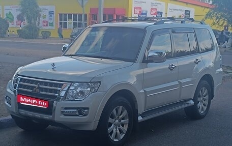 Mitsubishi Pajero IV, 2021 год, 4 270 000 рублей, 5 фотография