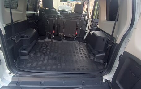 Mitsubishi Pajero IV, 2021 год, 4 270 000 рублей, 19 фотография