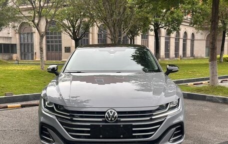 Volkswagen Passat CC, 2022 год, 2 080 000 рублей, 2 фотография