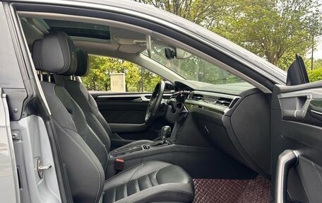 Volkswagen Passat CC, 2022 год, 2 080 000 рублей, 14 фотография