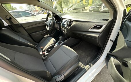 Hyundai Solaris II рестайлинг, 2021 год, 1 550 000 рублей, 14 фотография