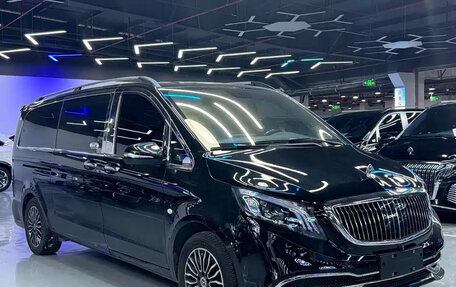 Mercedes-Benz Vito, 2021 год, 3 000 000 рублей, 3 фотография