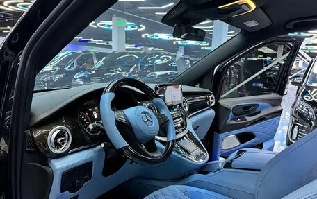 Mercedes-Benz Vito, 2021 год, 3 000 000 рублей, 7 фотография