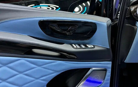 Mercedes-Benz Vito, 2021 год, 3 000 000 рублей, 5 фотография