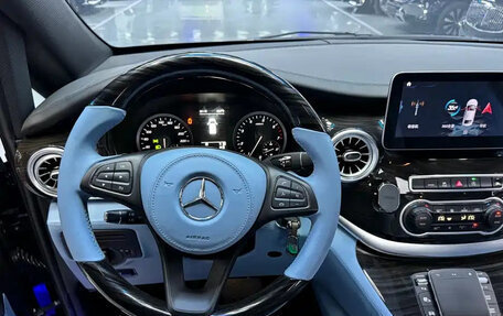 Mercedes-Benz Vito, 2021 год, 3 000 000 рублей, 9 фотография