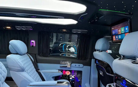 Mercedes-Benz Vito, 2021 год, 3 000 000 рублей, 12 фотография