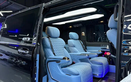 Mercedes-Benz Vito, 2021 год, 3 000 000 рублей, 10 фотография