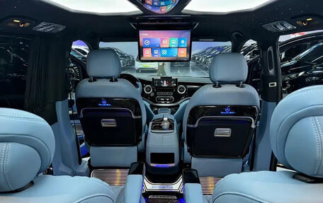 Mercedes-Benz Vito, 2021 год, 3 000 000 рублей, 20 фотография