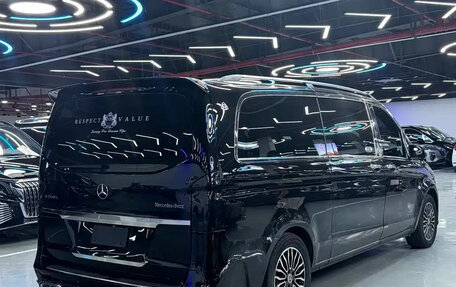 Mercedes-Benz Vito, 2021 год, 3 000 000 рублей, 25 фотография