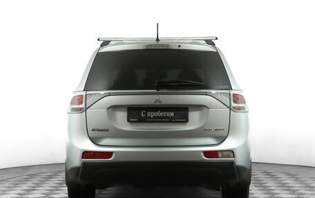 Mitsubishi Outlander III рестайлинг 3, 2014 год, 1 269 000 рублей, 6 фотография