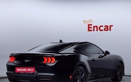 Ford Mustang, 2024 год, 4 800 000 рублей, 2 фотография