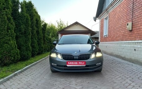 Skoda Octavia, 2019 год, 2 590 000 рублей, 23 фотография