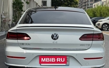 Volkswagen Arteon I, 2022 год, 2 100 000 рублей, 7 фотография