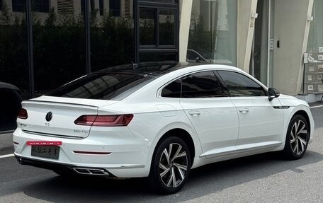 Volkswagen Arteon I, 2022 год, 2 100 000 рублей, 6 фотография
