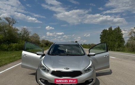 KIA cee'd III, 2013 год, 890 000 рублей, 2 фотография