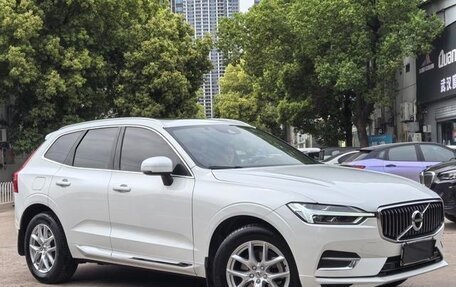 Volvo XC60 II, 2021 год, 2 500 000 рублей, 4 фотография