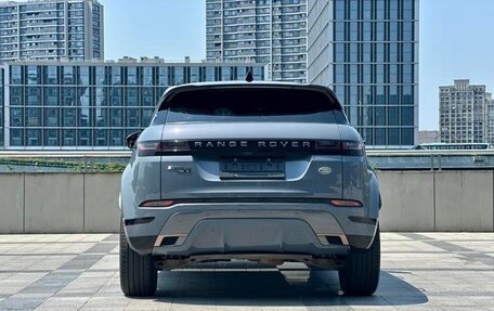 Land Rover Range Rover Evoque II, 2021 год, 2 375 000 рублей, 6 фотография