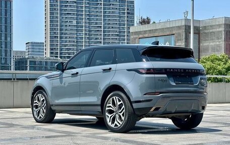 Land Rover Range Rover Evoque II, 2021 год, 2 375 000 рублей, 4 фотография