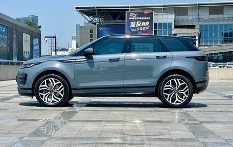 Land Rover Range Rover Evoque II, 2021 год, 2 375 000 рублей, 5 фотография