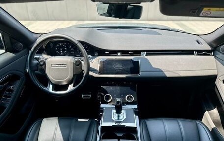 Land Rover Range Rover Evoque II, 2021 год, 2 375 000 рублей, 7 фотография