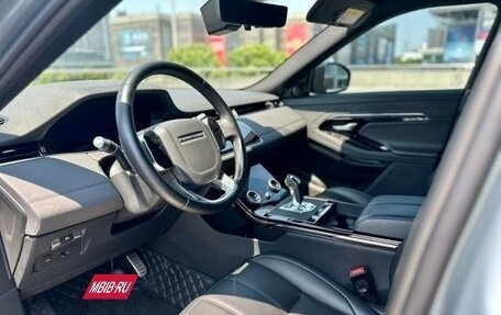 Land Rover Range Rover Evoque II, 2021 год, 2 375 000 рублей, 9 фотография