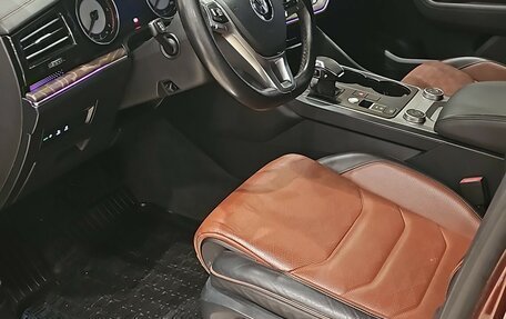 Volkswagen Touareg III, 2019 год, 4 450 000 рублей, 3 фотография