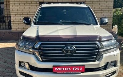 Toyota Land Cruiser 200, 2017 год, 6 800 000 рублей, 1 фотография