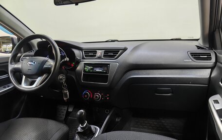 KIA Rio III рестайлинг, 2013 год, 679 000 рублей, 13 фотография