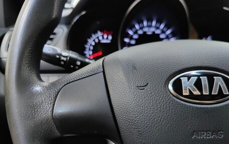 KIA Rio III рестайлинг, 2013 год, 679 000 рублей, 17 фотография