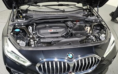 BMW 1 серия, 2022 год, 2 813 000 рублей, 6 фотография