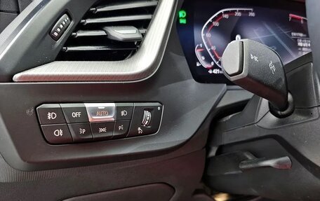 BMW 1 серия, 2022 год, 2 813 000 рублей, 15 фотография