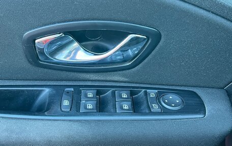 Renault Megane III, 2012 год, 750 000 рублей, 12 фотография