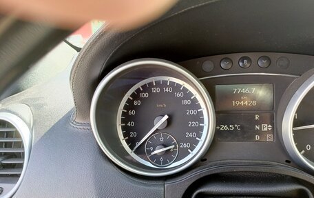 Mercedes-Benz GL-Класс, 2011 год, 2 250 000 рублей, 8 фотография