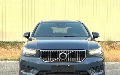 Volvo XC40 I, 2021 год, 2 050 000 рублей, 2 фотография