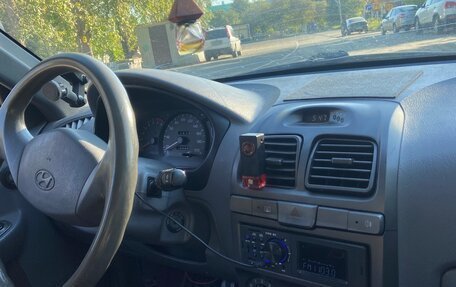 Hyundai Accent II, 2005 год, 350 000 рублей, 11 фотография