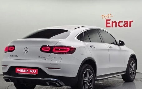 Mercedes-Benz GLC, 2022 год, 3 449 000 рублей, 2 фотография